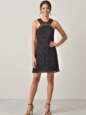 DVF Liza Black Macrame Crochet Sleeveless LBD Cocktail Mini Dress Size Medium